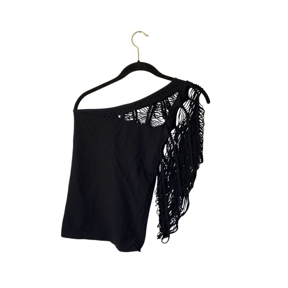 Bebe women’s black, one shoulder, chainette fringe top S